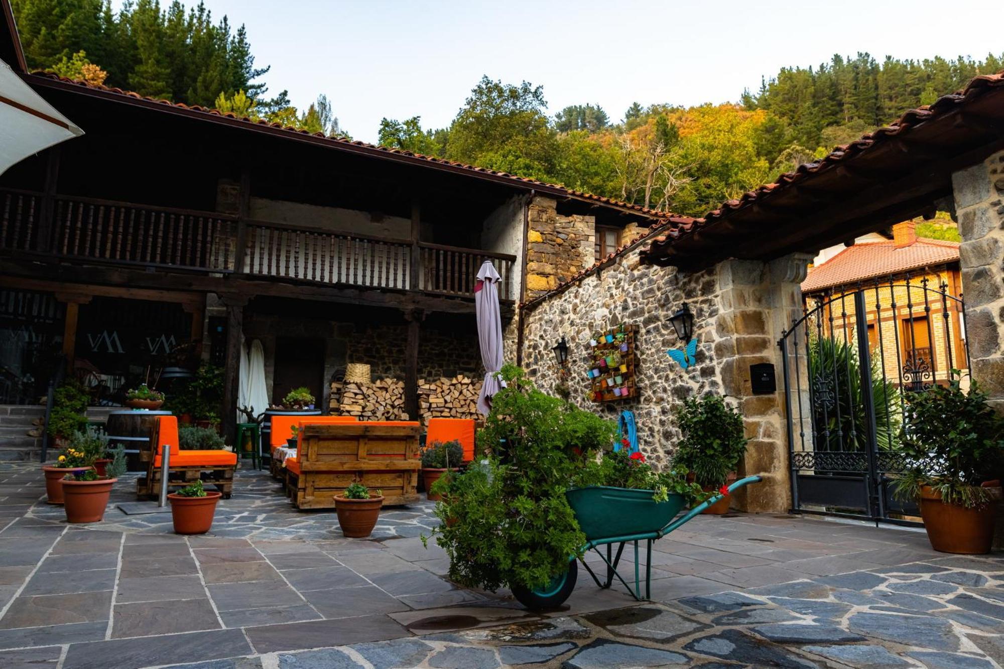 Posada Villa Matilde Cillorigo de Liébana Exterior foto